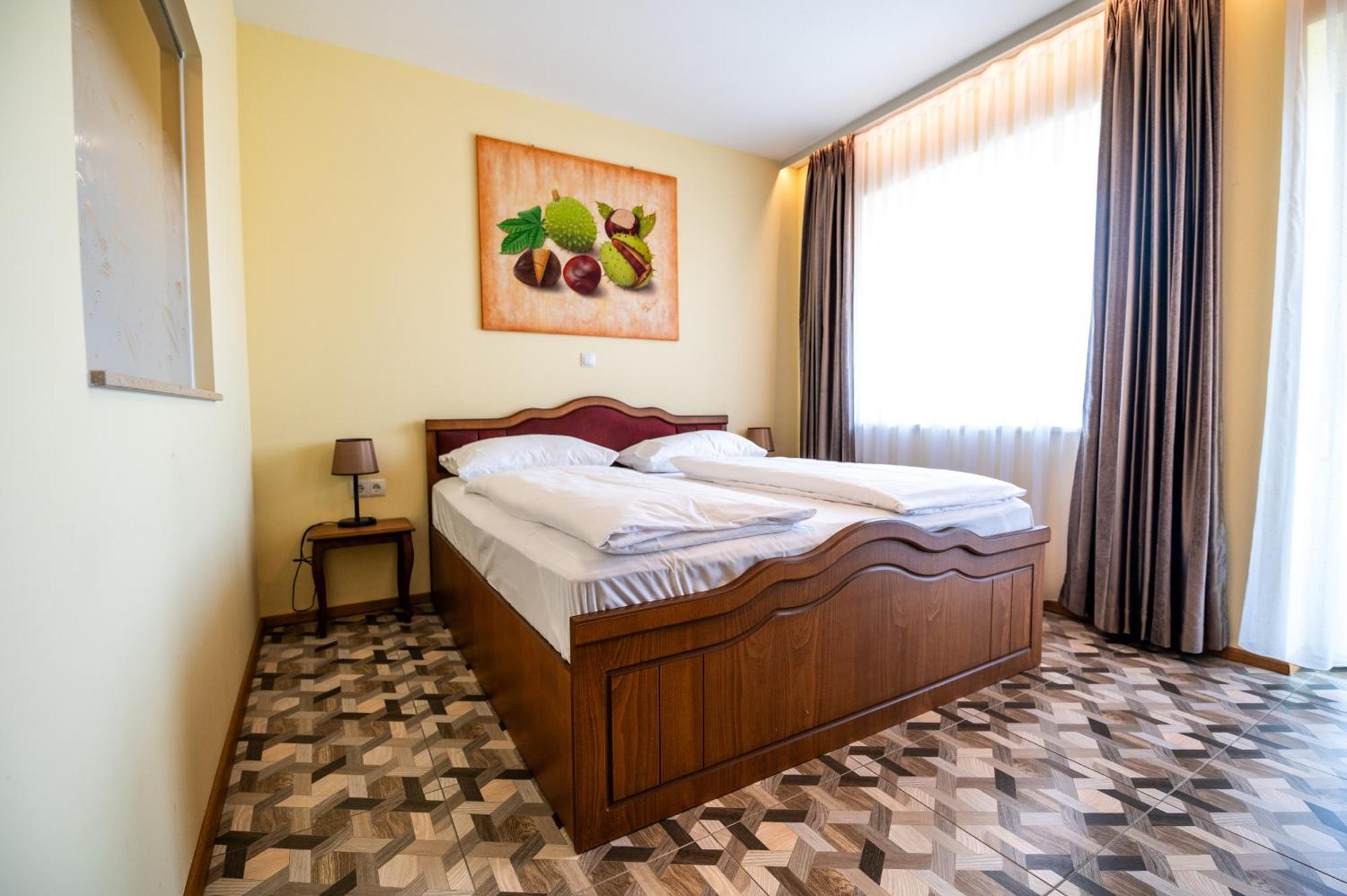 Vulkan Residenz Hotel I Self Check-In Schwarzautal Экстерьер фото