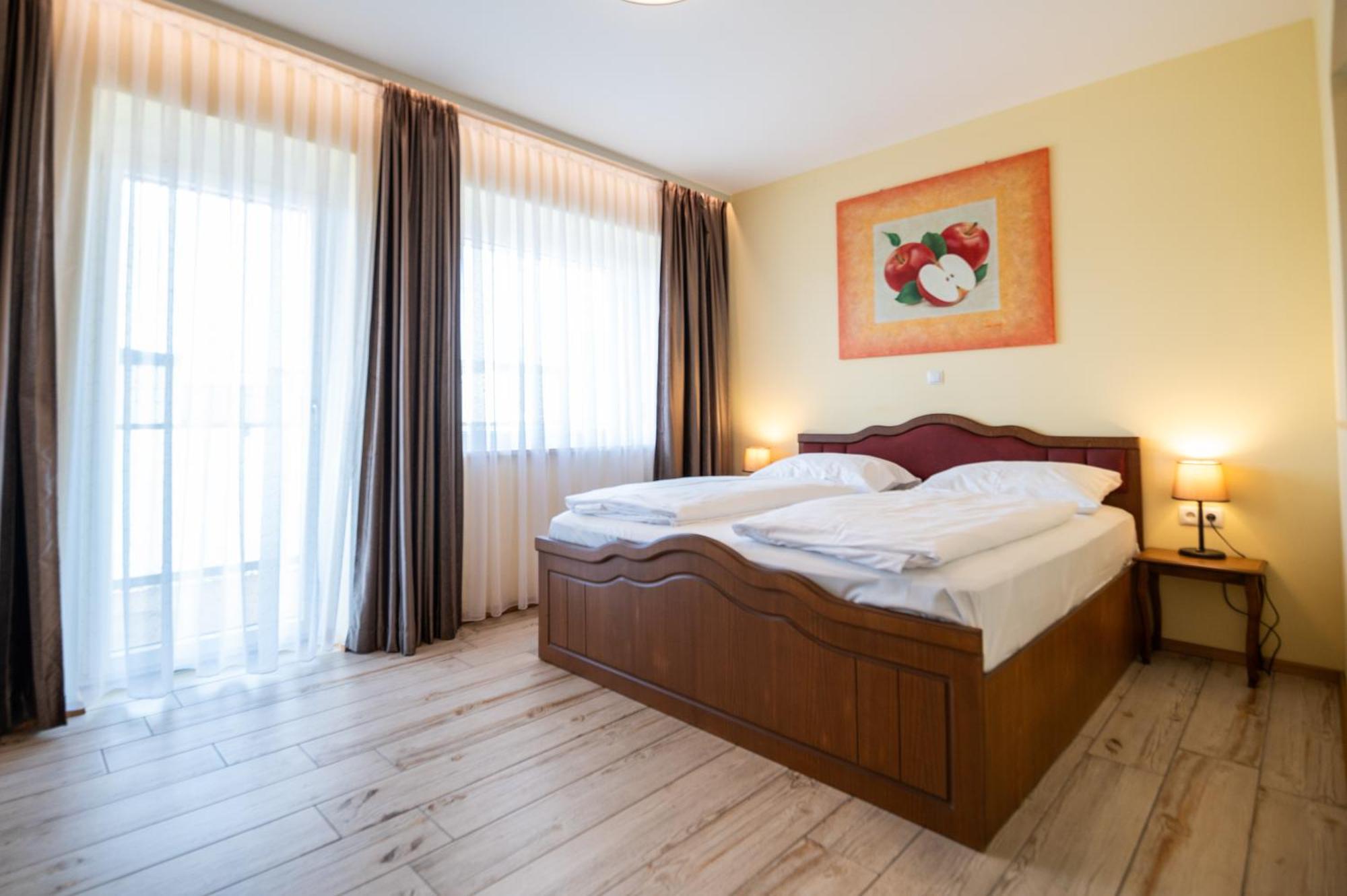 Vulkan Residenz Hotel I Self Check-In Schwarzautal Экстерьер фото