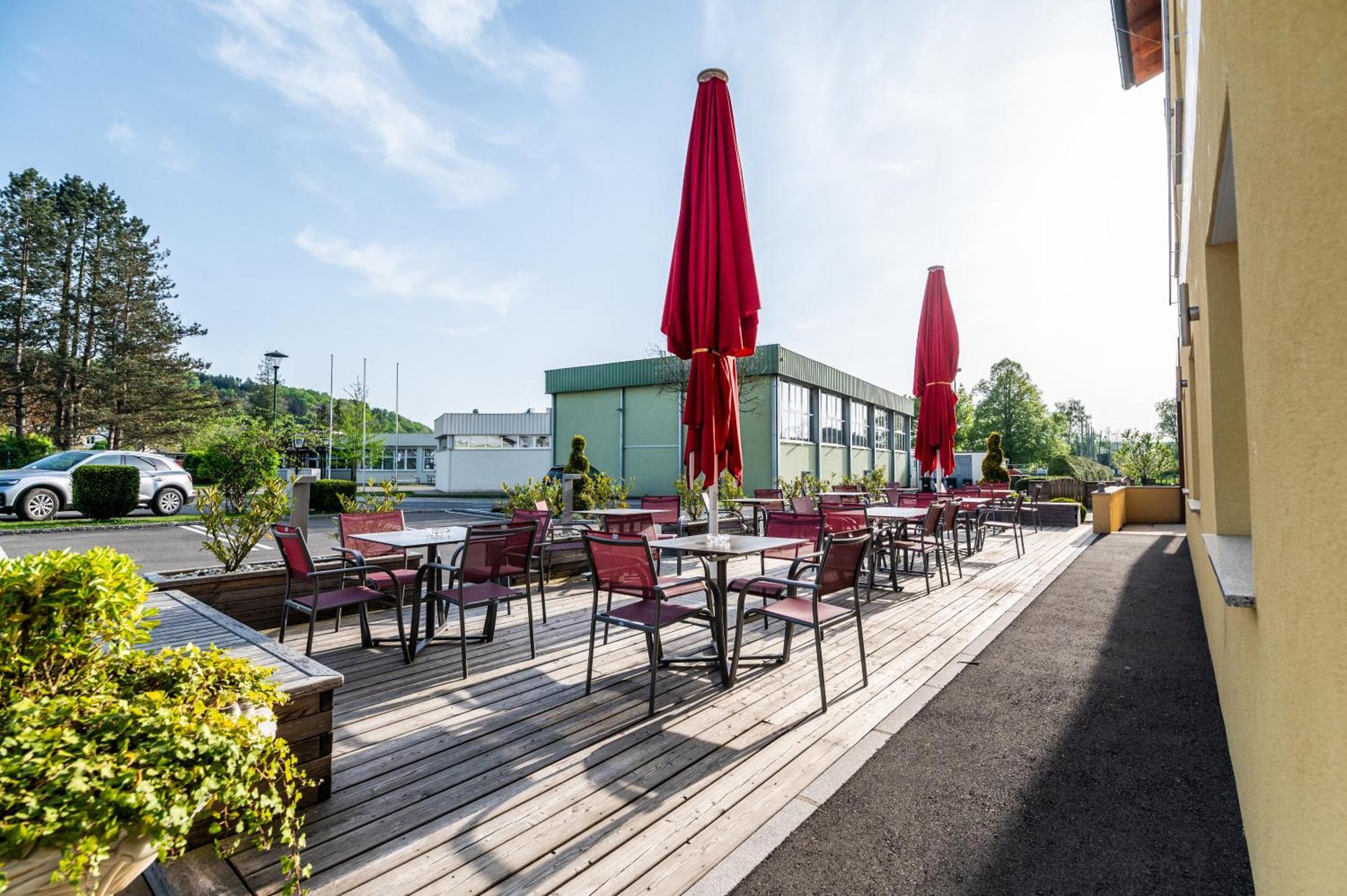Vulkan Residenz Hotel I Self Check-In Schwarzautal Экстерьер фото